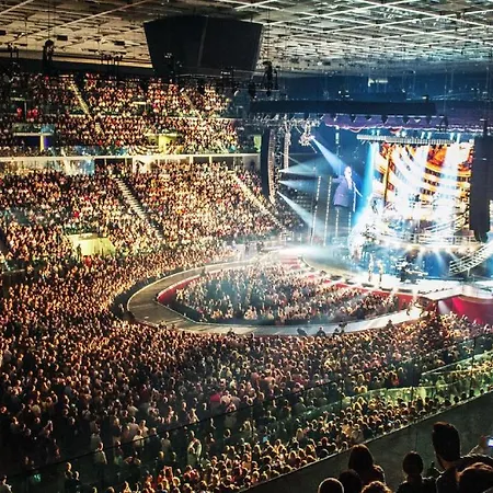 La Gioiosa - Location - Modern Near Metro Bengasi Турин