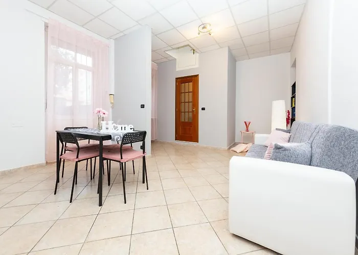 Apartmán La Gioiosa - Location - Modern Near Metro Bengasi Turín